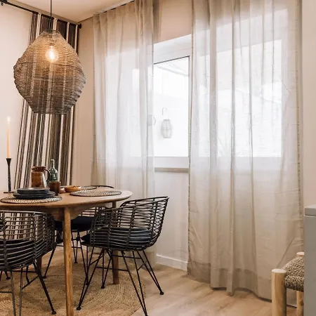 Apartment Nejam - 2 Bedrooms And Terrace In Lapa *