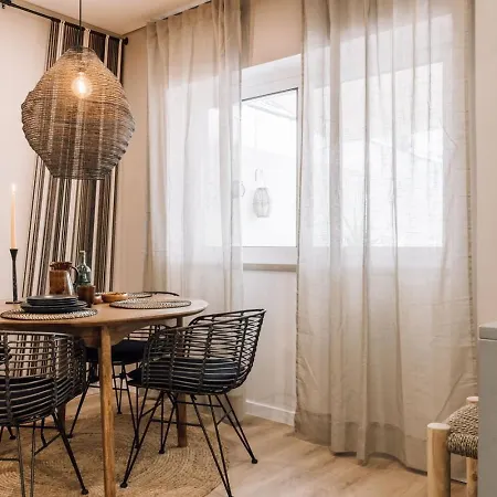 شقة Nejam - 2 Bedrooms And Terrace In Lapa *