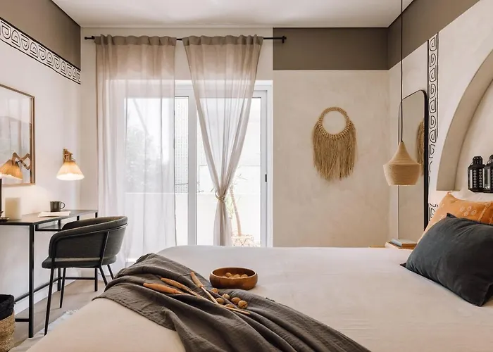 Nejam - 2 Bedrooms And Terrace In Lapa * Lissabon